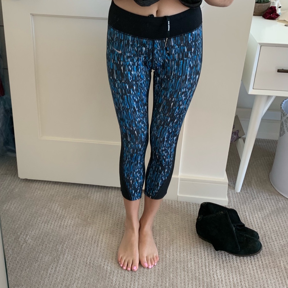 NIKE LEGGINGS